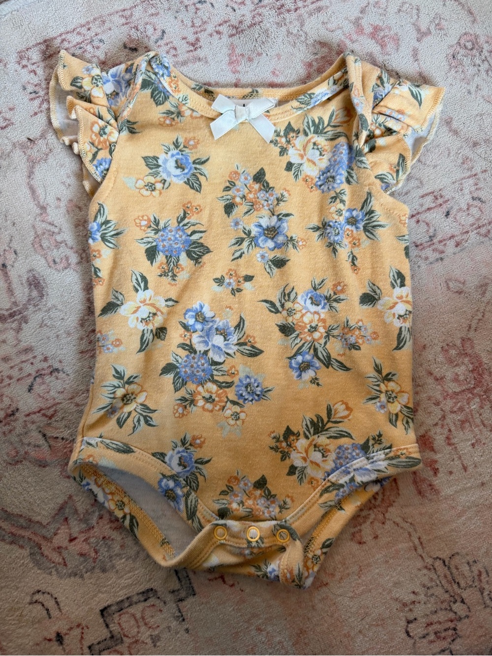 Yellow & Blue Floral Ruffle-Sleeve Bodysuit Onesie